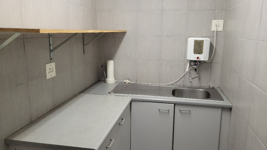 To Let commercial Property for Rent in Montague Gardens Western Cape